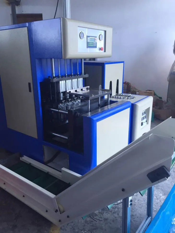 Produsen Penjualan Langsung PET Blower Dengan Tangan Plastik Botol Mesin Blow Molding